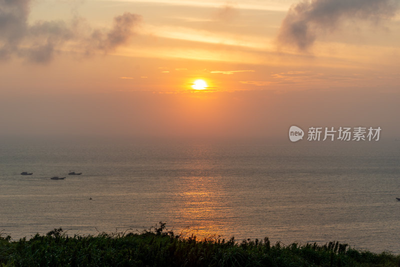 海边的落日