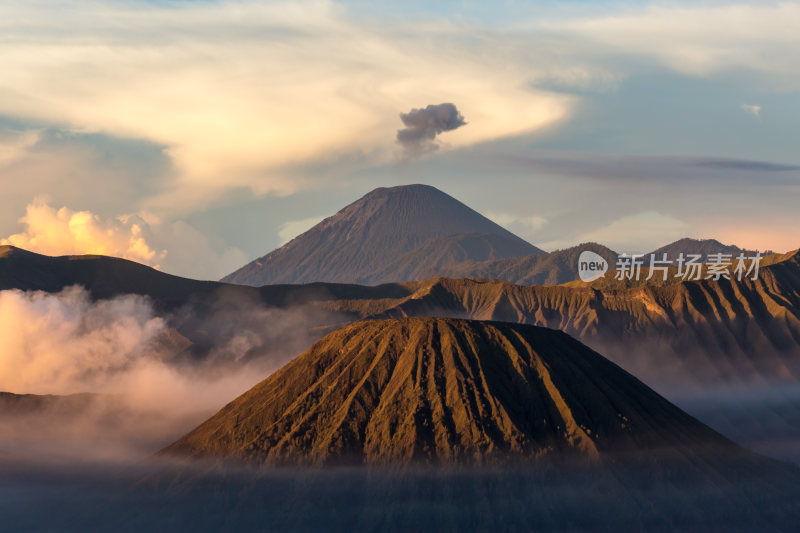 印度尼西亚婆罗摩火山