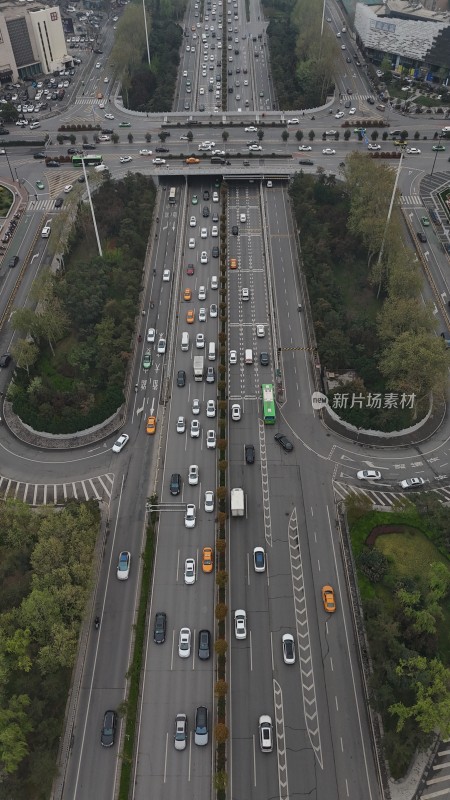 城市道路车流鸟瞰图