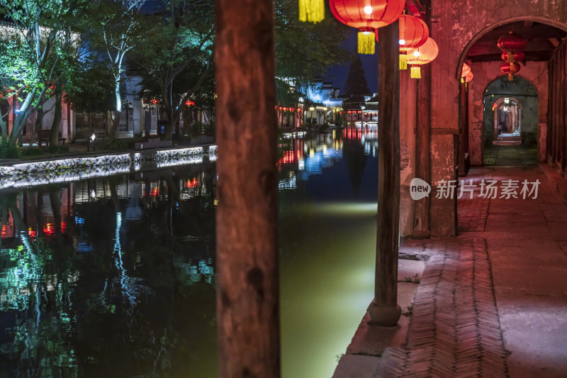 浙江湖州南浔古镇水乡百间楼夜景