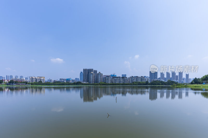 武汉洪山区南湖幸福湾公园风景