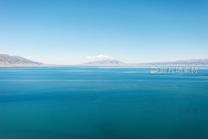 中国新疆赛里木湖夏季风景