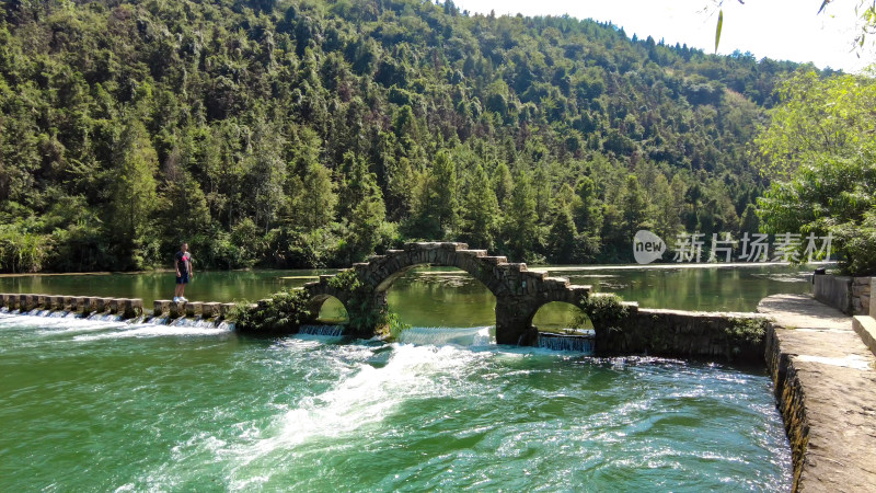 自然风光小桥流水风景