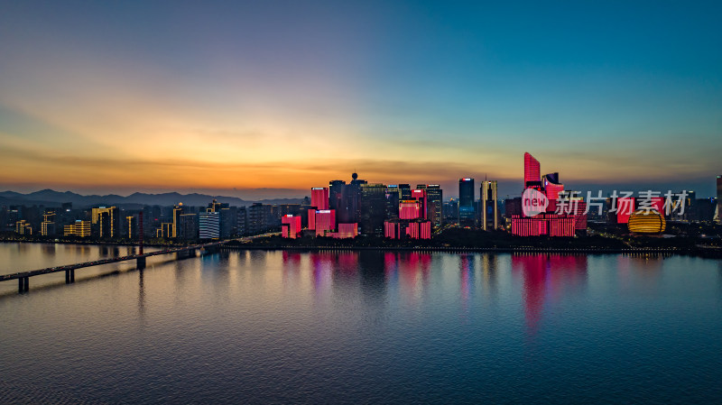 杭州钱江新城城市阳台夜景