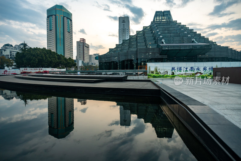 浙江绍兴城市广场大善塔城市建筑景观