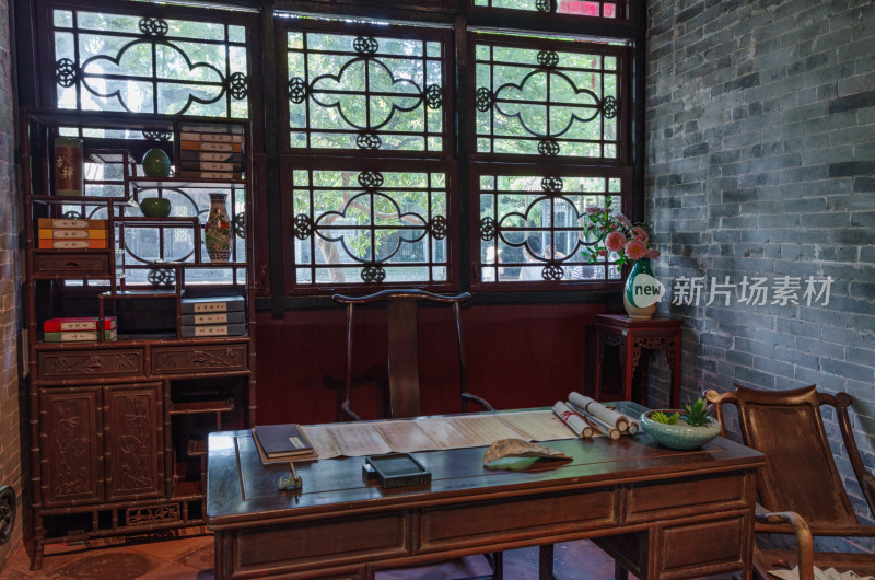 佛山顺德清晖园传统中式大宅书房木桌椅