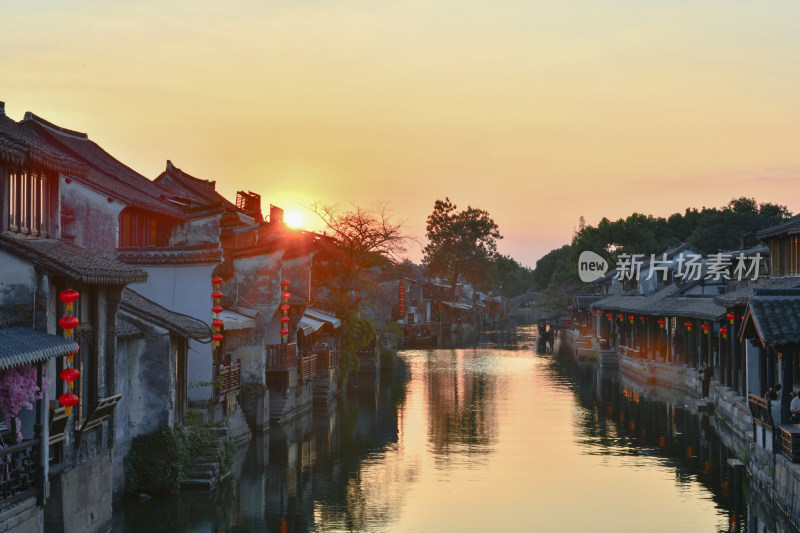 江南水乡西塘古镇景区夕阳