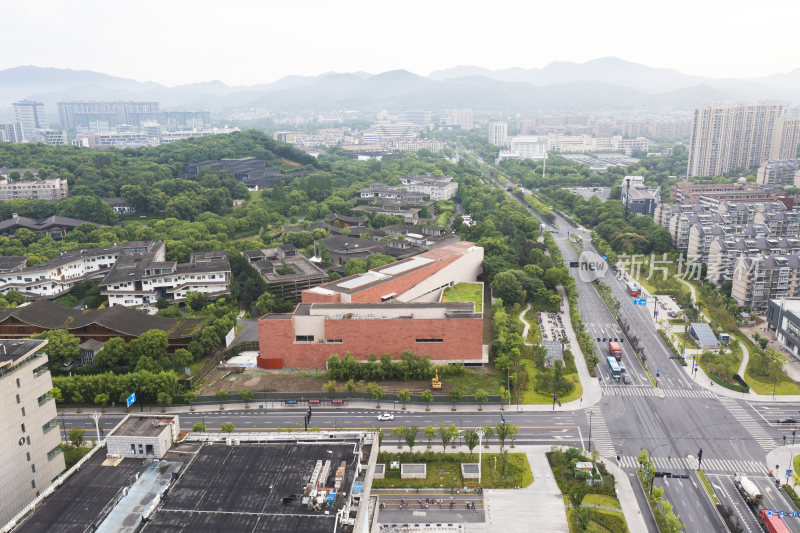 浙江杭州市钱塘江转塘板块晨曦航拍