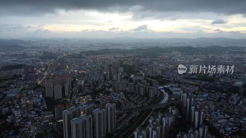 航拍广东省东莞市清溪镇乌云天气城市风光