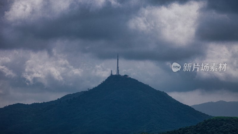 海南三亚鹿回头风景区俯瞰三亚湾、凤凰岛