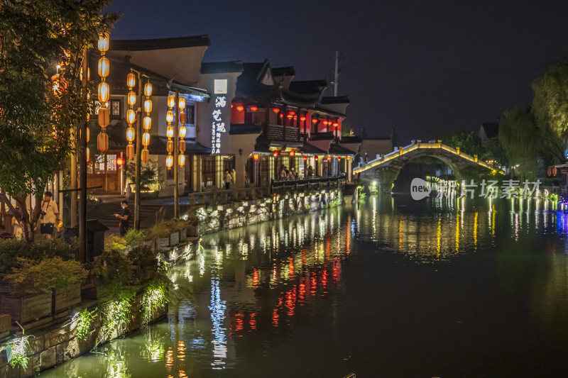 浙江嘉兴西塘古镇江南水乡夜景