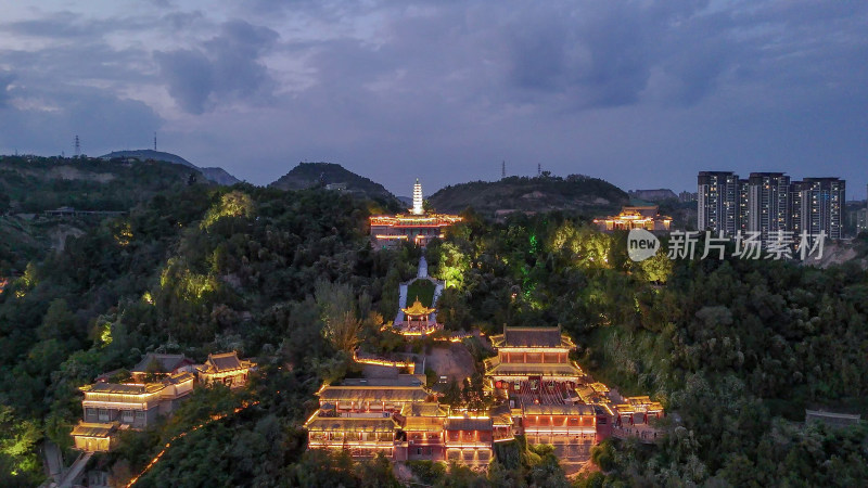 甘肃兰州白塔山公园兰州白塔寺夜景航拍