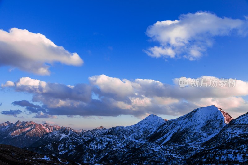 梅里雪山