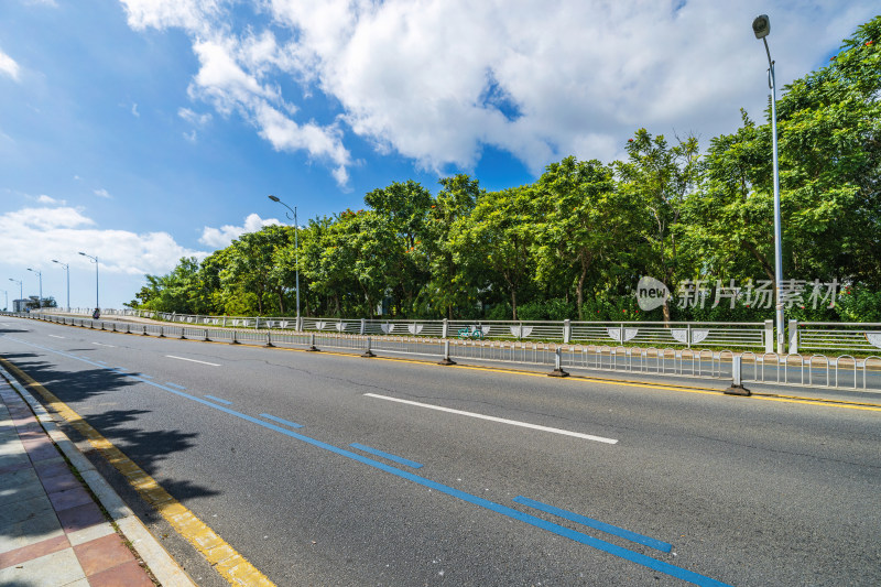 三亚丰兴隆大桥道路