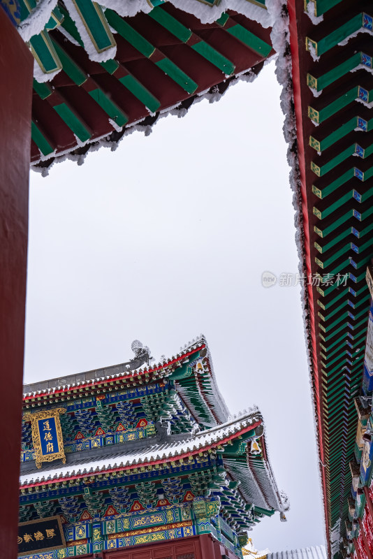 河南老君山冬季大雪古建筑航拍