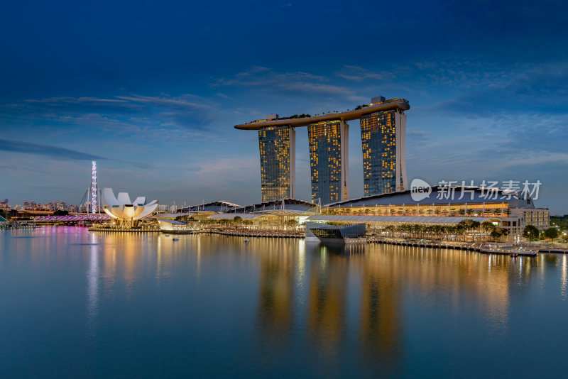 新加坡滨海湾金沙酒店夜景