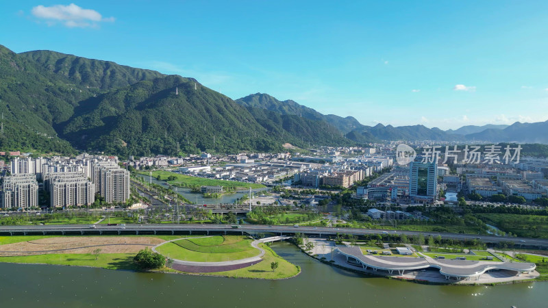 航拍温州瓯海区城市建设