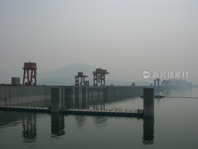 三峡大坝旅游区人造工程景观