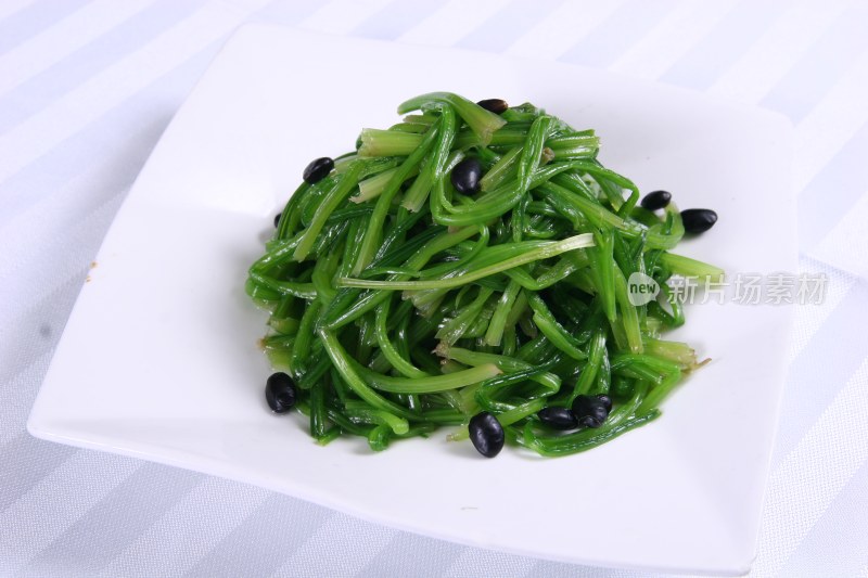 黑豆菠菜梗