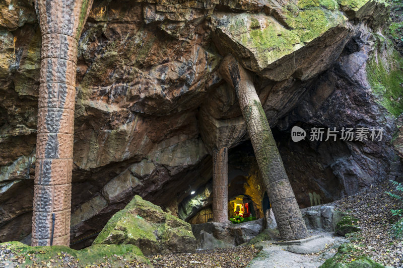 杭州西湖宝石山紫云洞洞窟