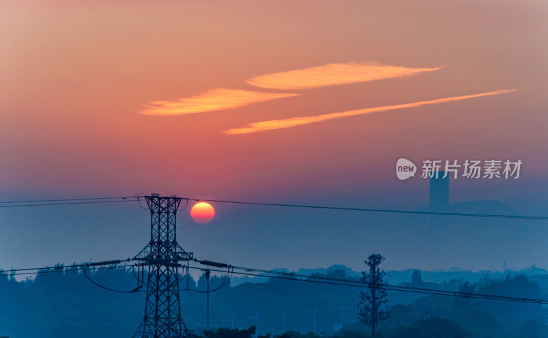 深圳湾CBD摩天大楼建筑群与夕阳落日