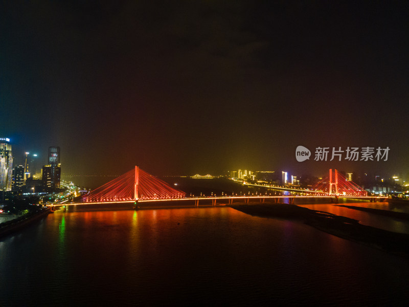 江西南昌城市地标建筑夜景灯光航拍图