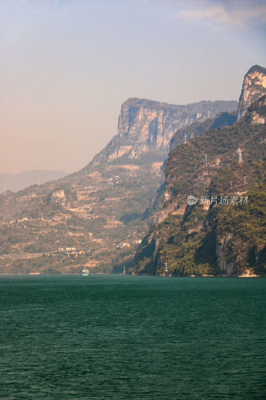 两坝一峡三峡大坝坝区西陵峡长江三峡风光