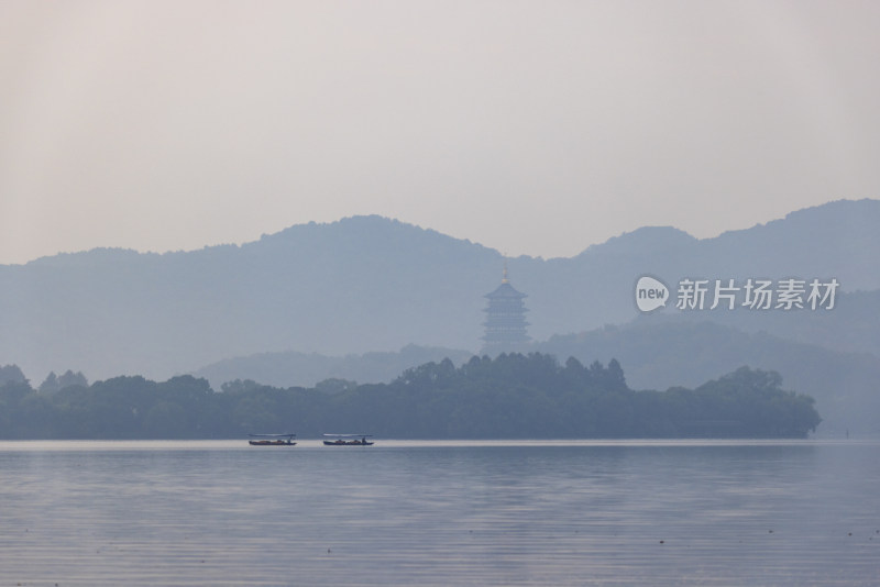 杭州西湖晨曦清晨山色空蒙