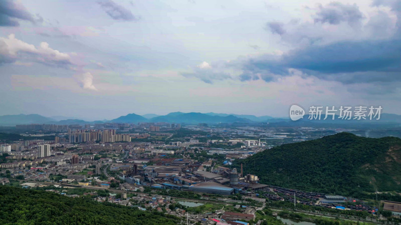 湖北鄂州城市建设航拍图