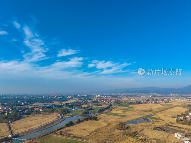 田野乡村风光航拍全景