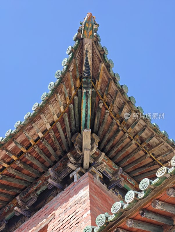 山西晋城青莲寺古建筑斗拱细节特写