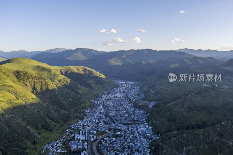 四川省阿坝州松潘县全景航拍