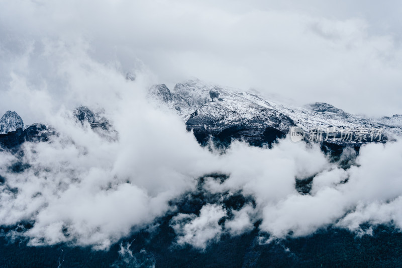 迪庆藏族自治州哈巴雪山