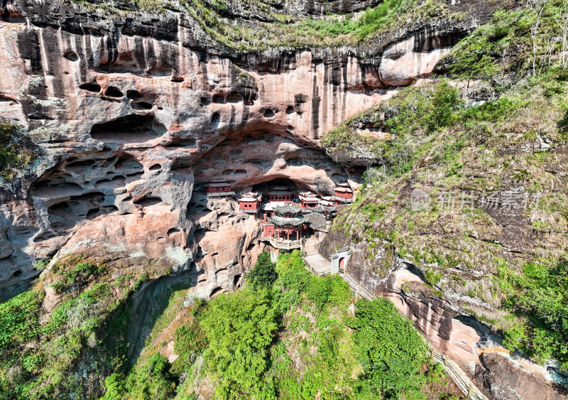 福建泰宁大金湖甘露寺航拍全景图