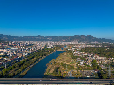 仙游依山而建的建筑航拍全景