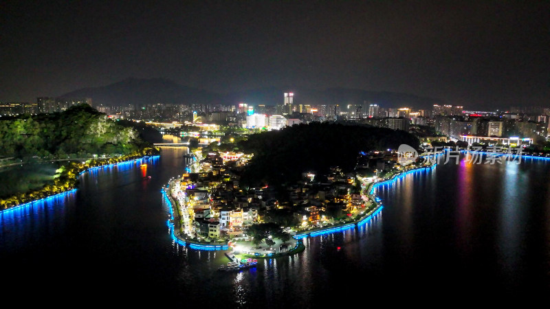 广东肇庆七星岩岩前村夜景航拍图