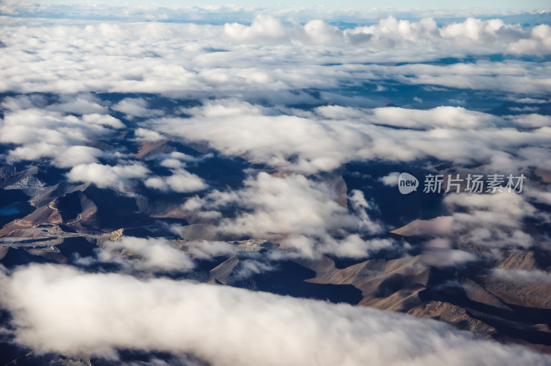 空中飞机俯拍西藏山脉山河自然风景