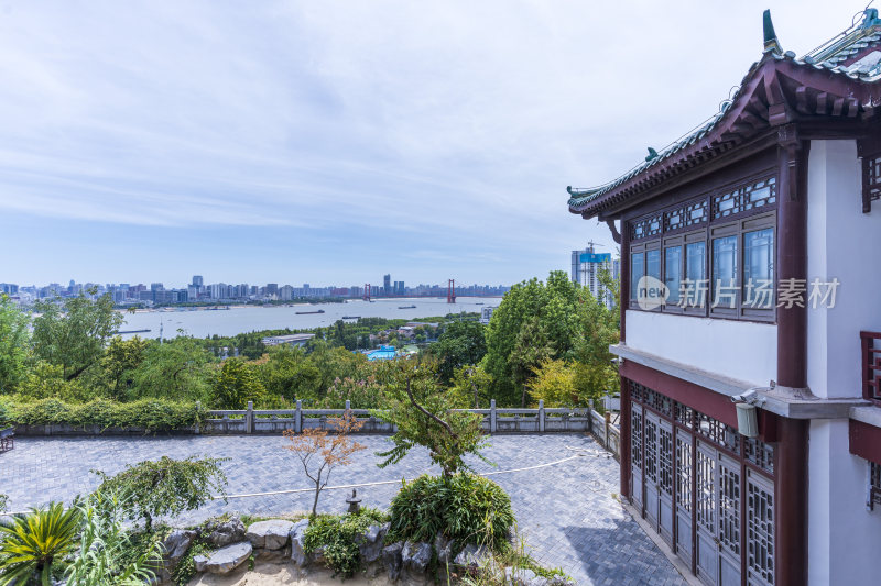 武汉汉阳区龟山风景区风光