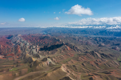 丹霞地貌的壮丽景观