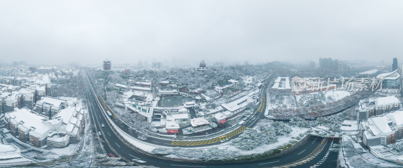 武汉黄鹤楼公园雪景风光