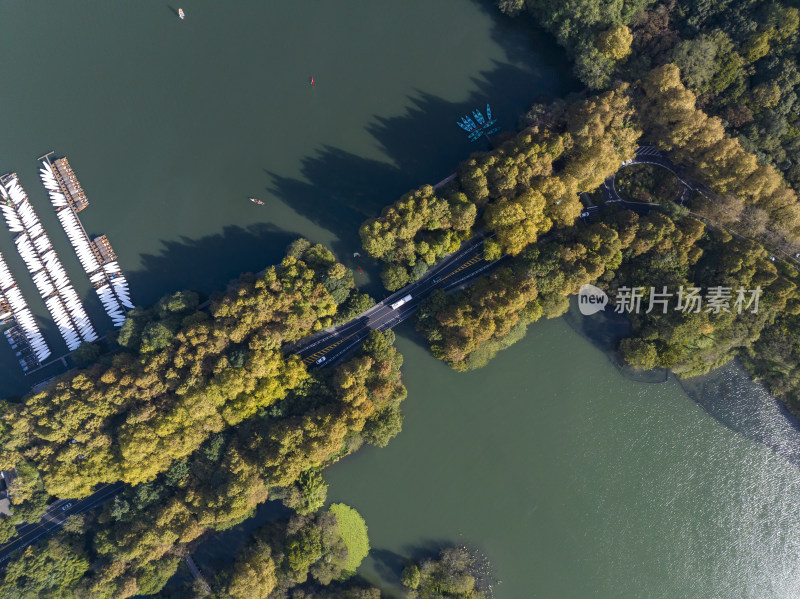 中国杭州西湖杨公堤秋日美景