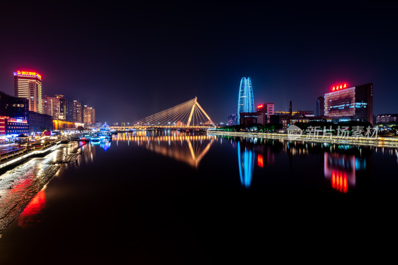 浙江宁波老外滩三江口夜景夜色城市建筑景观