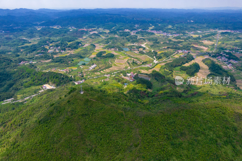 丘陵地貌山川丘陵航拍摄影图