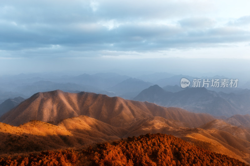 航拍杭州大明山景区山脉唯美日出日落