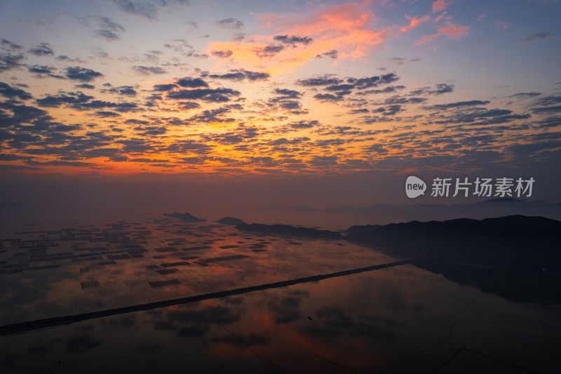 福建霞浦滩涂海上日出朝霞自然风光