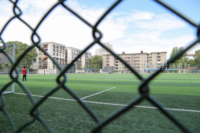 四川大学华西医学院足球场