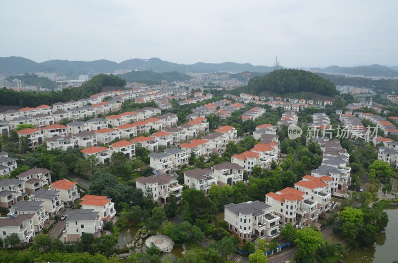 广东东莞：住宅小区别墅