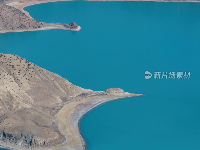 西藏山南羊卓雍措圣湖神湖蓝色高空航拍