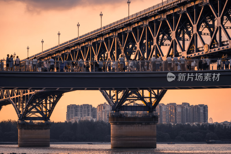 江苏省南京市长江大桥著名景点风光