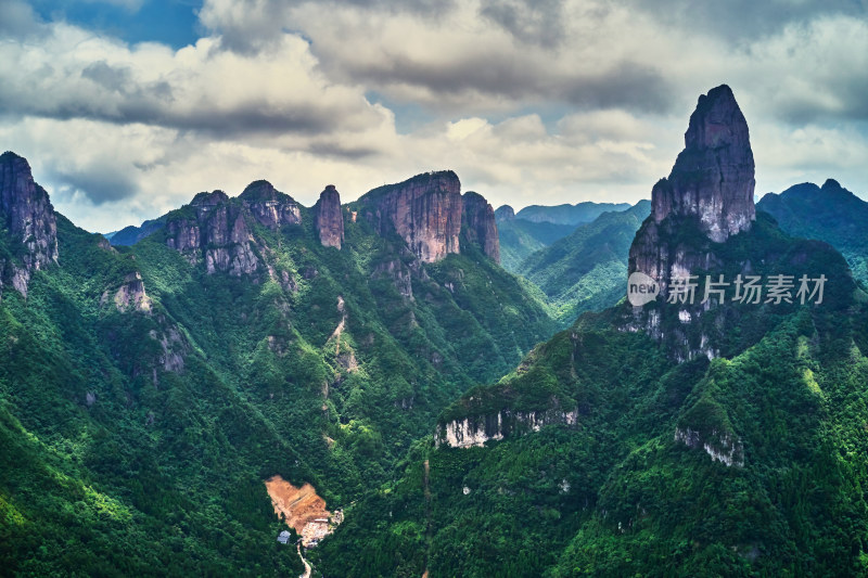 神仙居的壮观群山